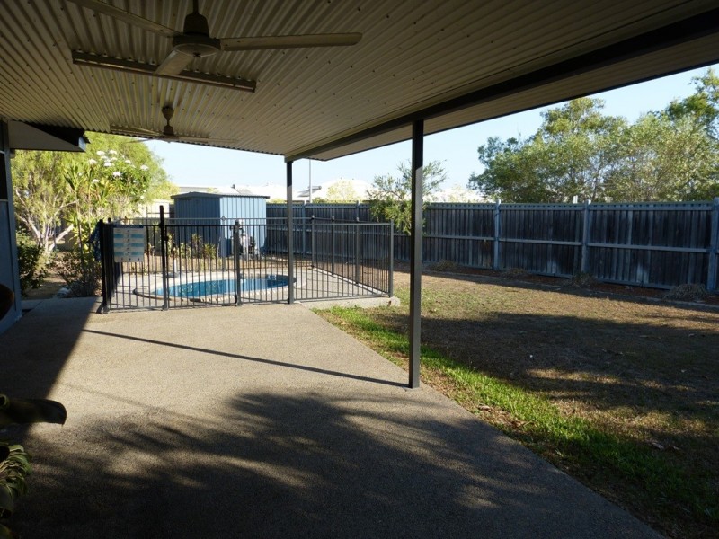 8 Davis Crt, Rosebery NT 0832