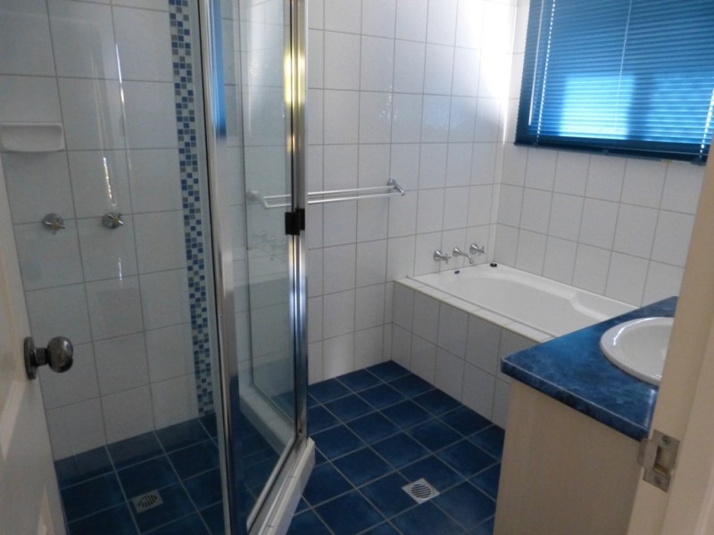 8 Davis Crt, Rosebery NT 0832