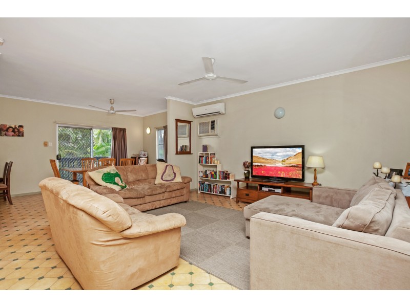 6 Calandrinia Court, Moulden NT 0830