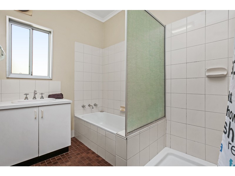 6 Calandrinia Court, Moulden NT 0830