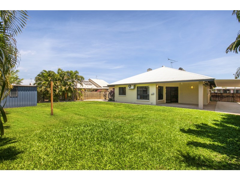11 Wood Crescent, Rosebery NT 0832