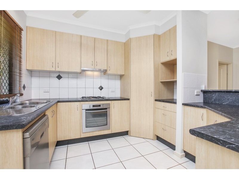 11 Wood Crescent, Rosebery NT 0832