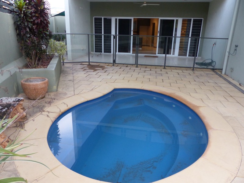 9/11 Villaflor Cre, Woolner NT 0820
