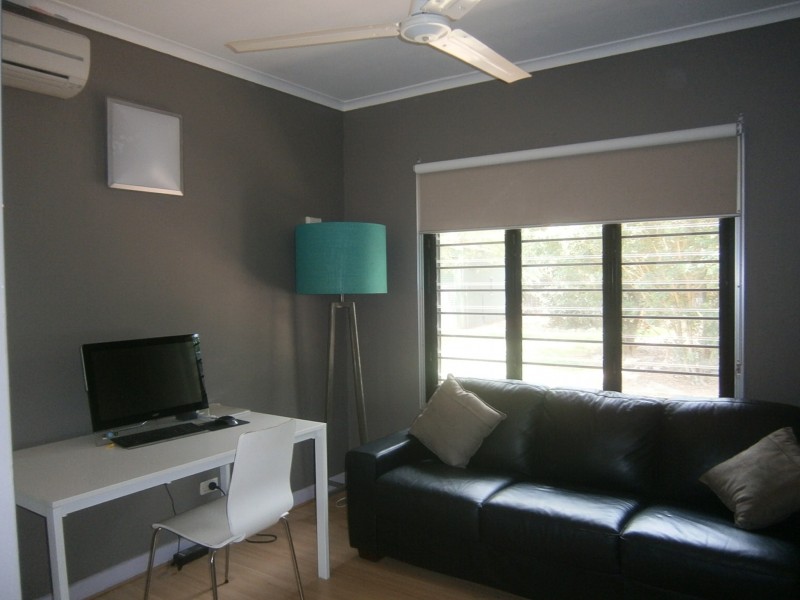 18 Pitman Court, Malak NT 0812