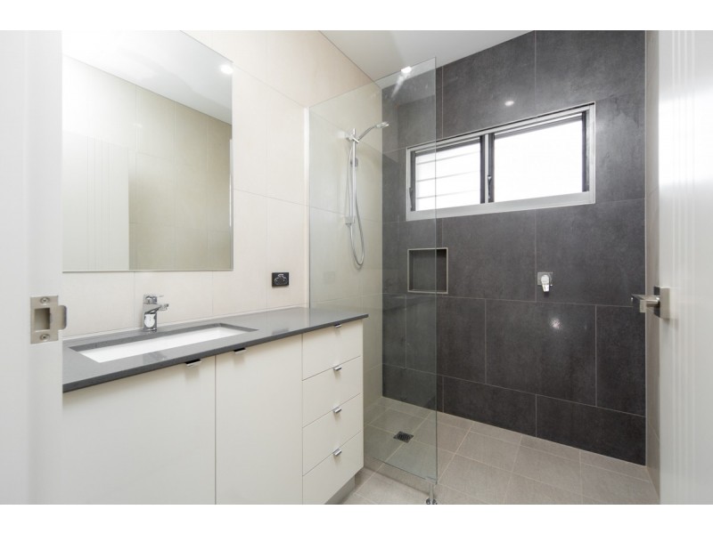 8 Tranthem St, Muirhead NT 0810