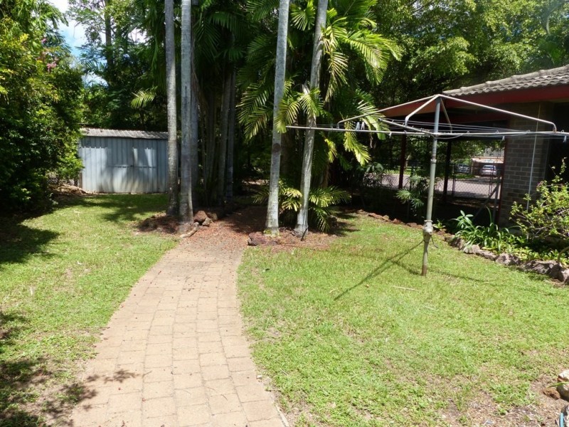5 Kapok Crt, Karama NT 0812