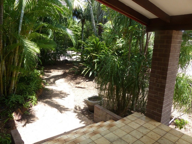 5 Kapok Crt, Karama NT 0812