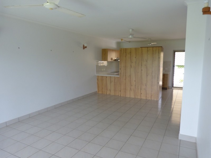 2/12 Houston st, Larrakeyah NT 0820