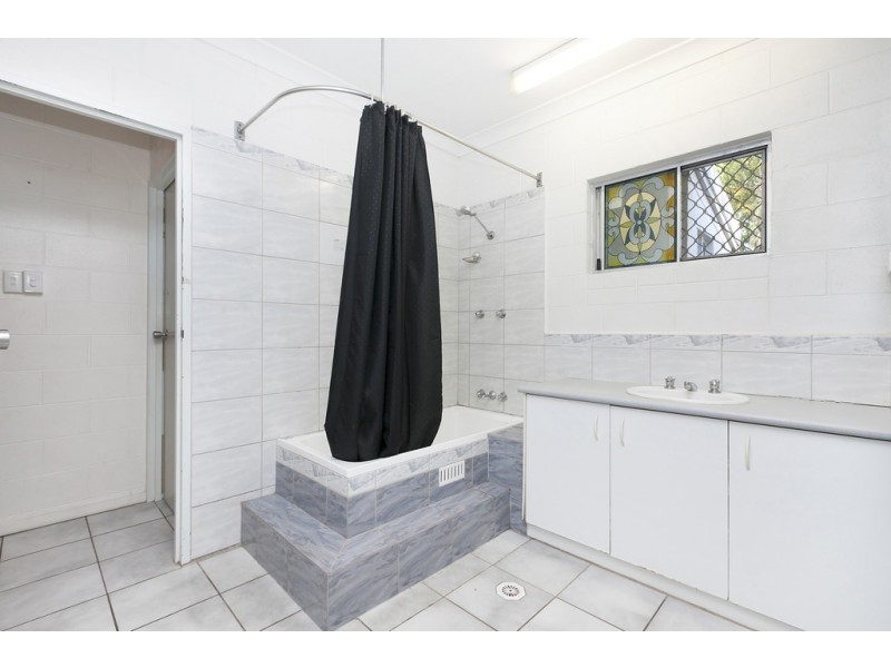 38 Muckaninnie Crt, Moulden NT 0830