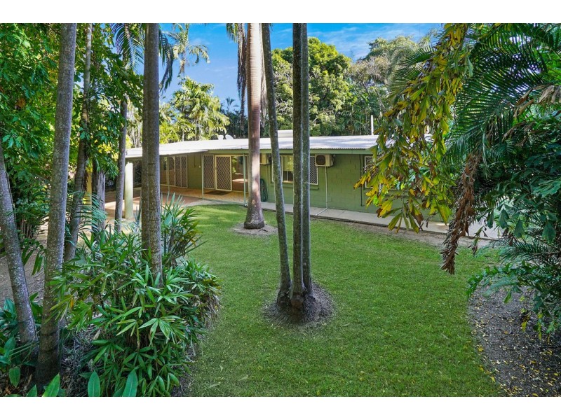 65 Girraween Road, Howard Springs NT 0835