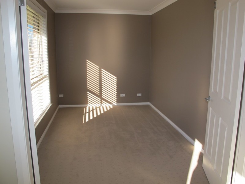 8 Denton Close, Mudgee NSW 2850