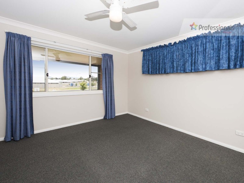 9 Charles Lester Place, Mudgee NSW 2850