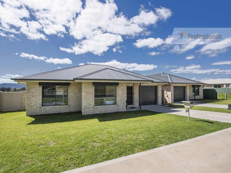 71-73 Banjo Patterson Avenue, Mudgee NSW 2850