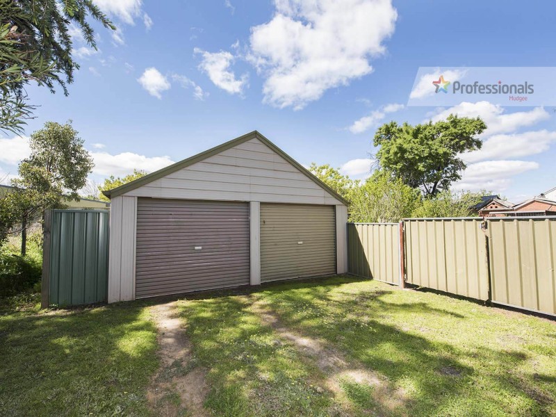 73 Belmore Street, Gulgong NSW 2852