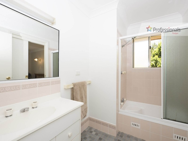 1/7 Lowana Close, Mudgee NSW 2850