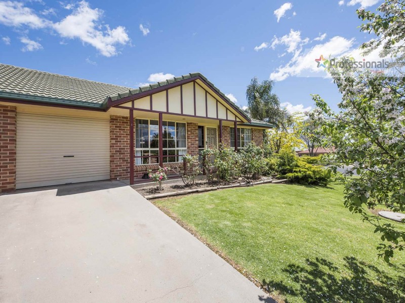 1/7 Lowana Close, Mudgee NSW 2850