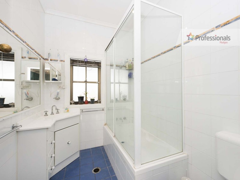 13 Belmore Street, Mudgee NSW 2850