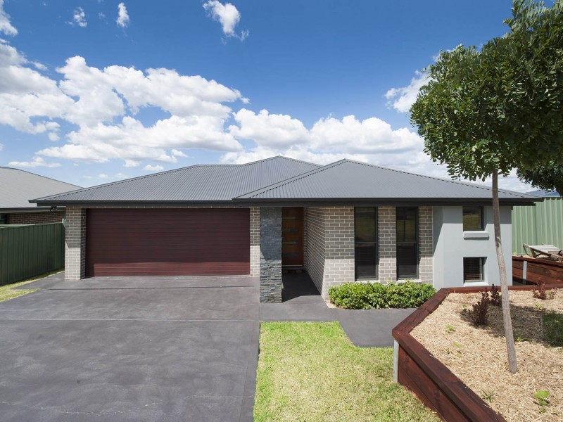 97 White Circle, Mudgee NSW 2850