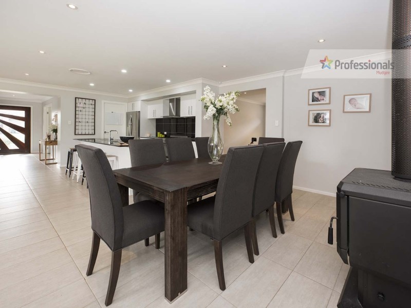 10 Nashs Flat Place, Mudgee NSW 2850