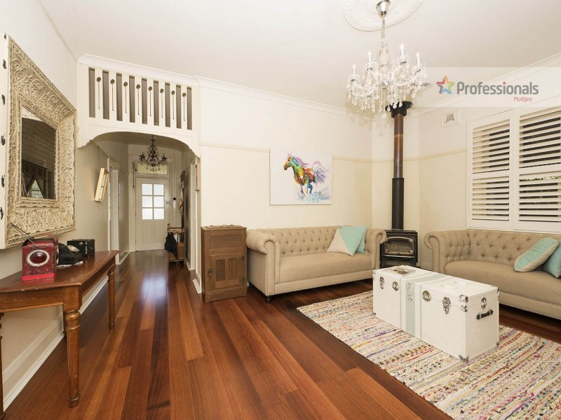 28 Gladstone Street, Mudgee NSW 2850