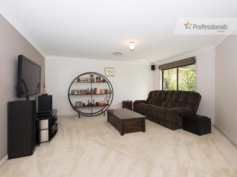 50 White Circle, Mudgee NSW 2850