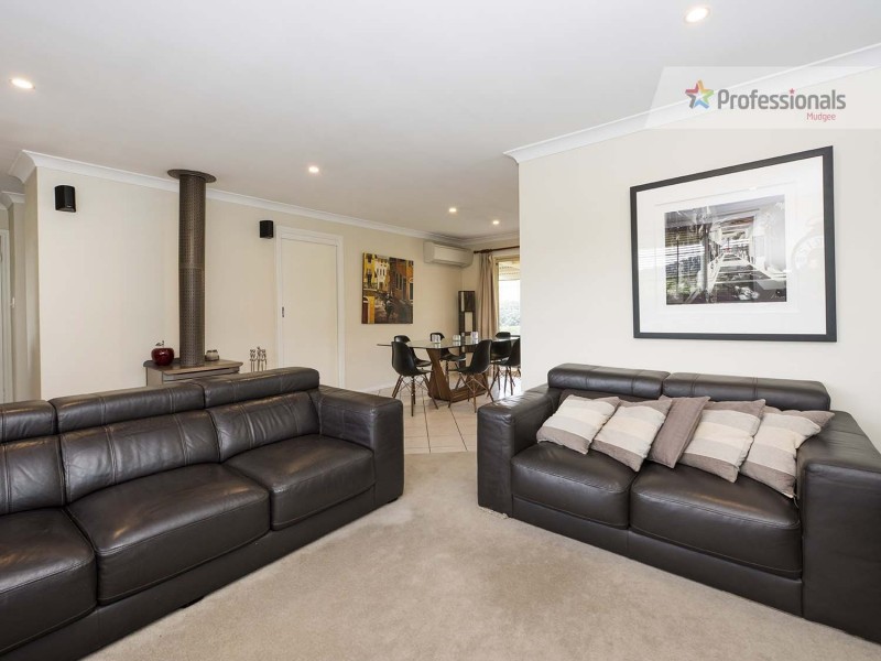 49 Henry Bayly Drive, Mudgee NSW 2850