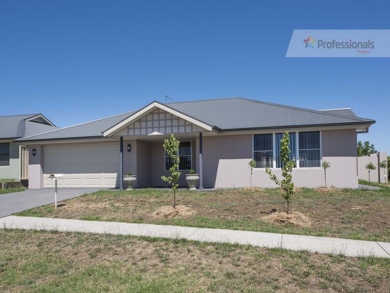 8 Kellett Drive, Mudgee NSW 2850