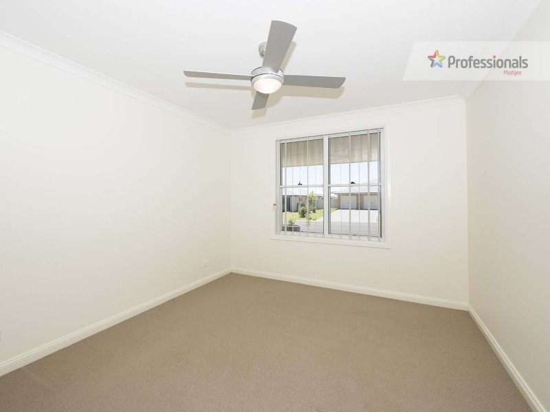 8 Kellett Drive, Mudgee NSW 2850