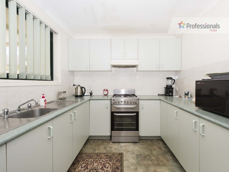 2 Cedar Avenue, Mudgee NSW 2850