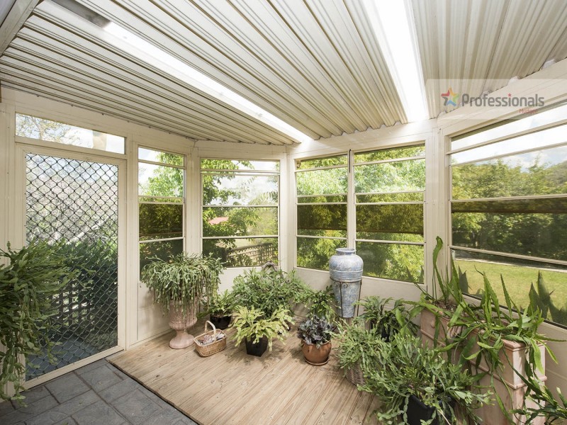 18 Dewhurst Drive, Mudgee NSW 2850