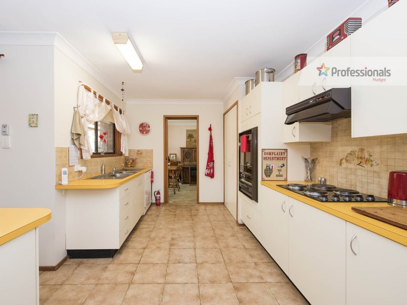 7 Norman Road, Mudgee NSW 2850