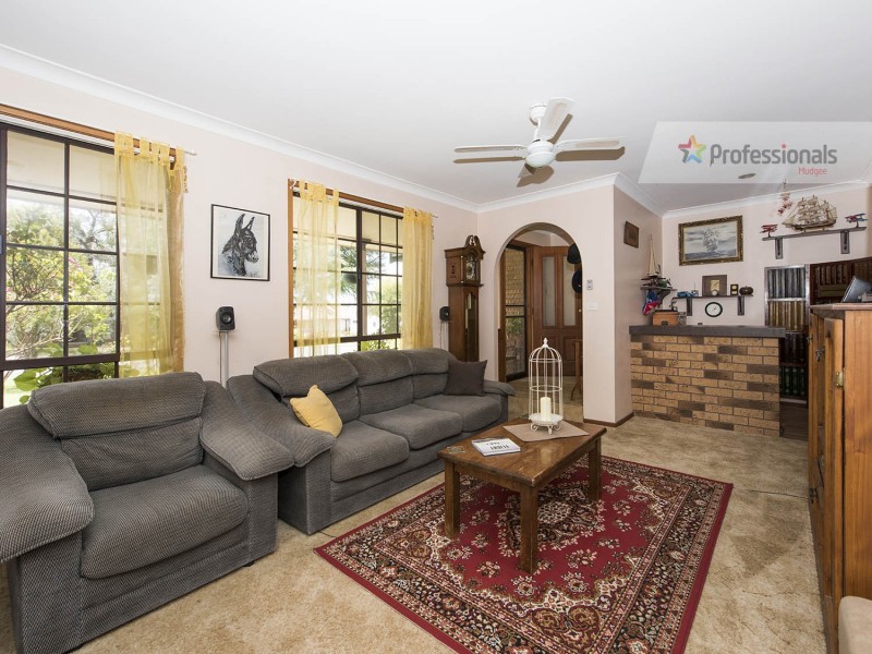 7 Norman Road, Mudgee NSW 2850