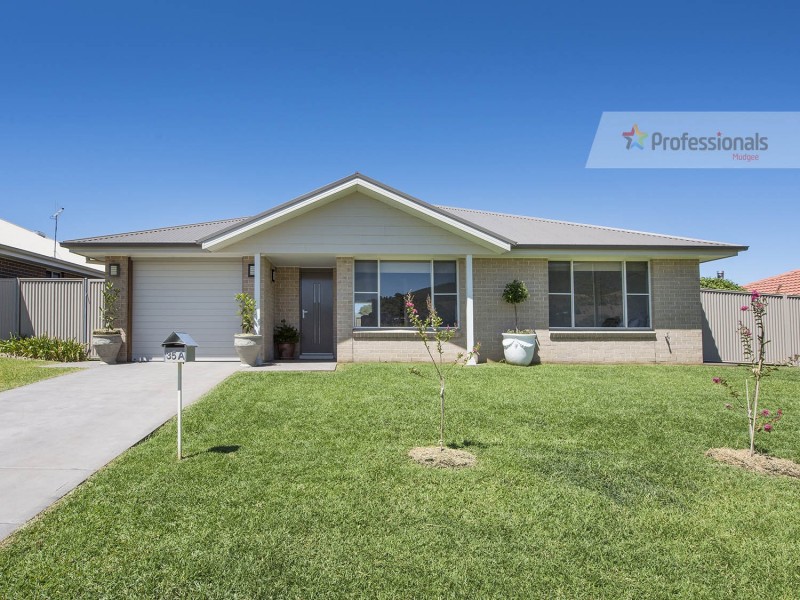 35a Henry Bayly Drive, Mudgee NSW 2850