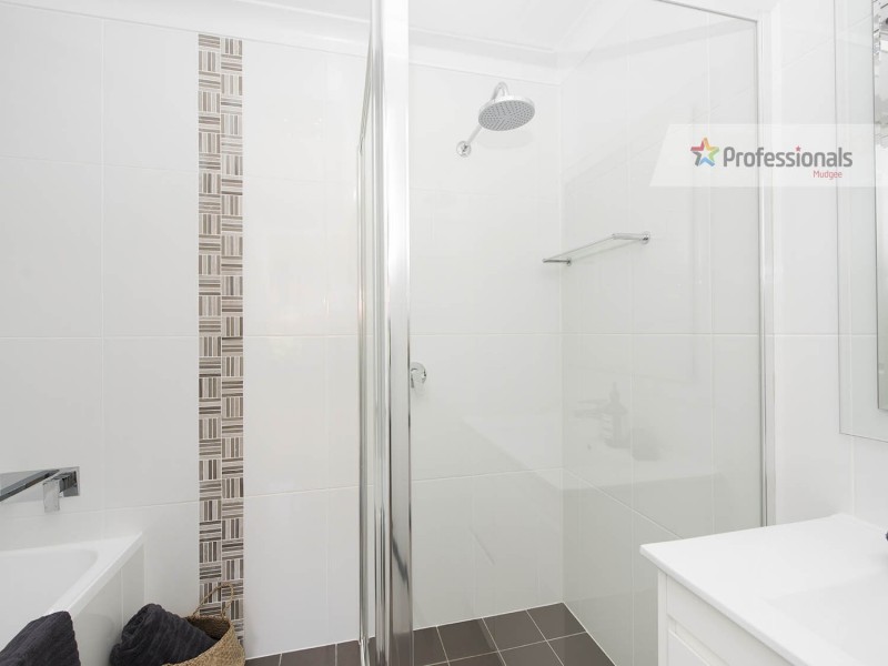 35a Henry Bayly Drive, Mudgee NSW 2850