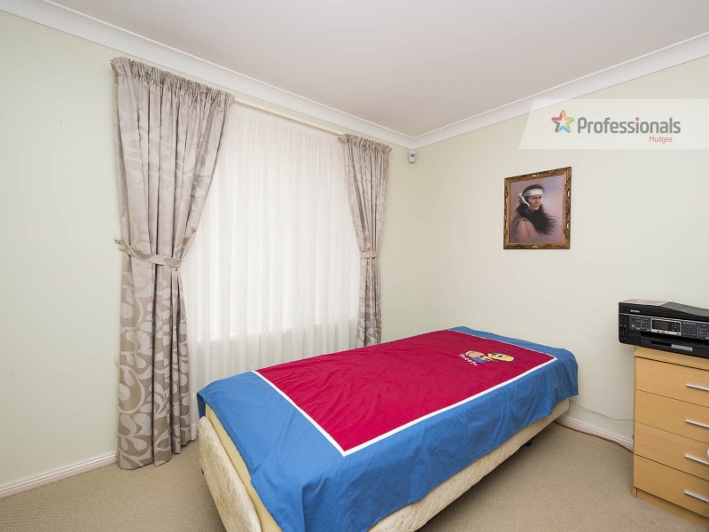 21 Hardy Crescent, Mudgee NSW 2850
