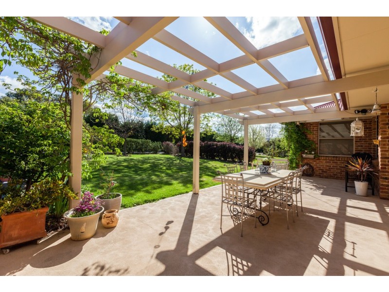 17 Leconfield Drive, Mudgee NSW 2850