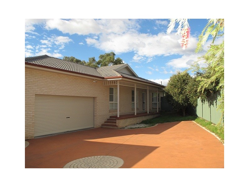 7B Acacia Grove, Mudgee NSW 2850