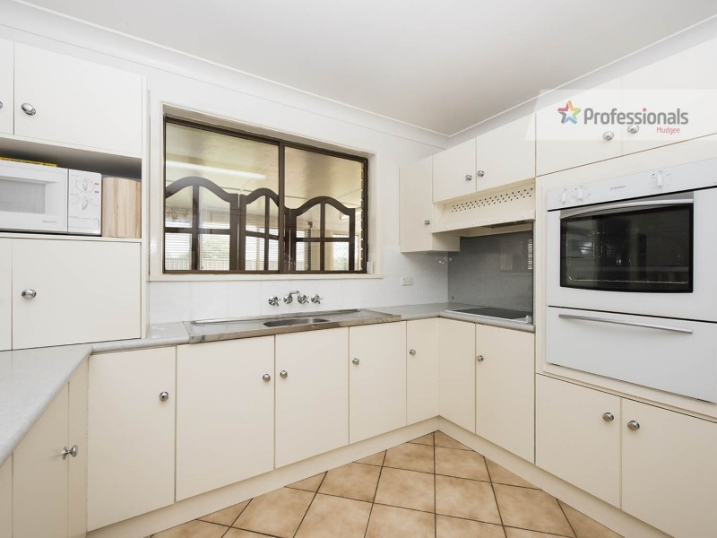 12 Scott Avenue, Gulgong NSW 2852