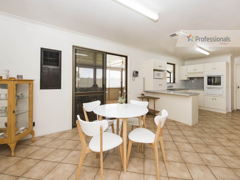 12 Scott Avenue, Gulgong NSW 2852