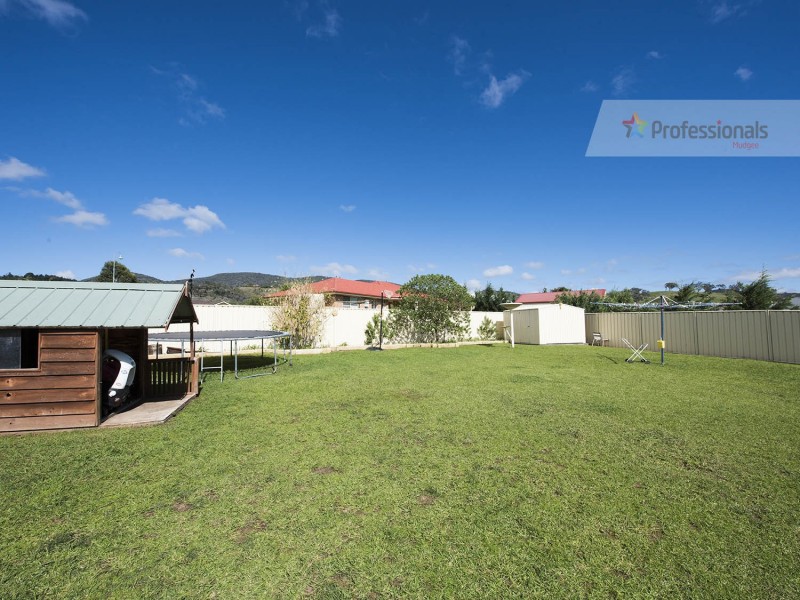 40 White Circle, Mudgee NSW 2850