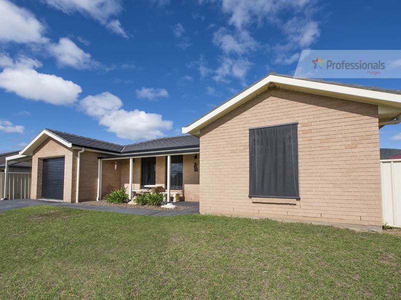 40 White Circle, Mudgee NSW 2850