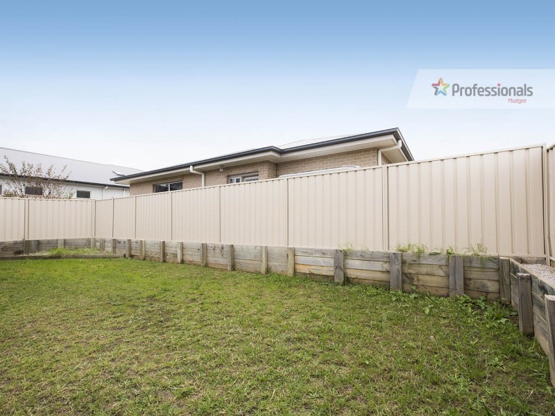 1/15 Vera Court, Mudgee NSW 2850