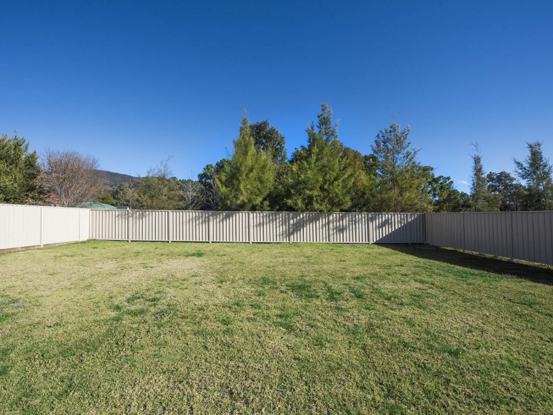 15 Faucett Drive, Mudgee NSW 2850
