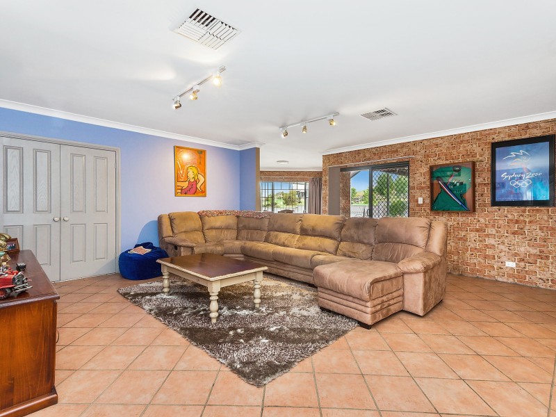 37 Dewhurst Drive, Mudgee NSW 2850