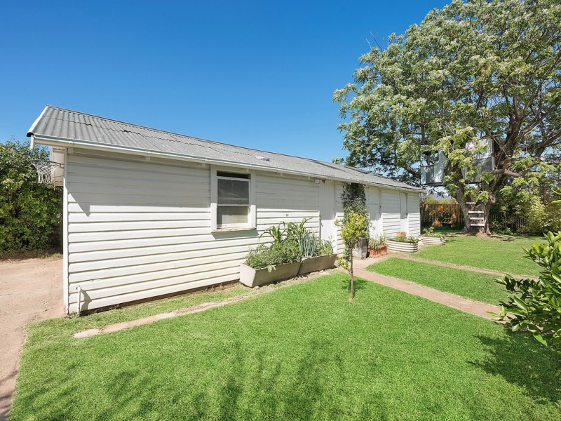 8 Burrundulla Ave, Mudgee NSW 2850
