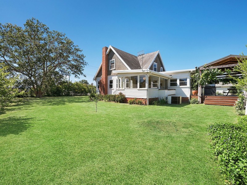 8 Burrundulla Ave, Mudgee NSW 2850