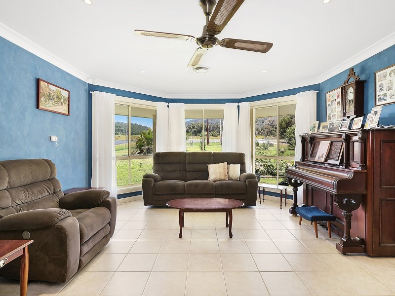 36 Rifle Range Road, Mudgee NSW 2850