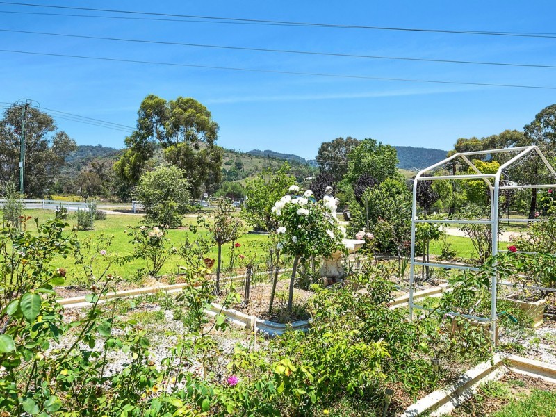 36 Rifle Range Road, Mudgee NSW 2850