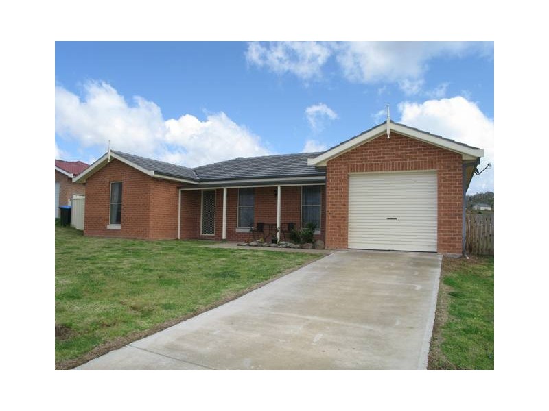 23 Hardy Crescent, Mudgee NSW 2850