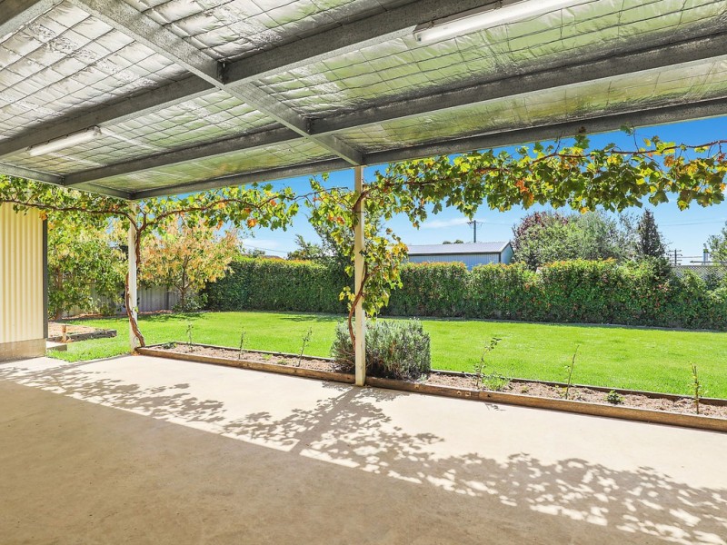 8 Scenic Close, Mudgee NSW 2850
